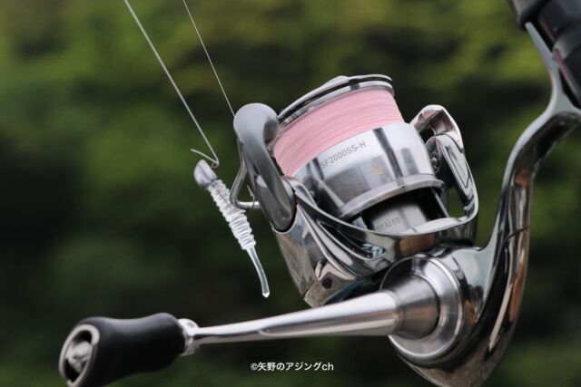 シマノ ☆《SHIMANOI(シマノ):スピニングリール（TITANOS SS 2000）》☆送料510円 釣り道具 釣果 収集趣味